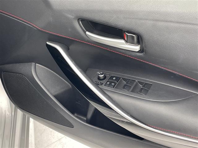 トヨタ カローラスポーツ