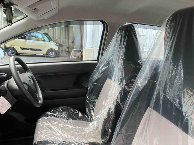 ダイハツ ミライース