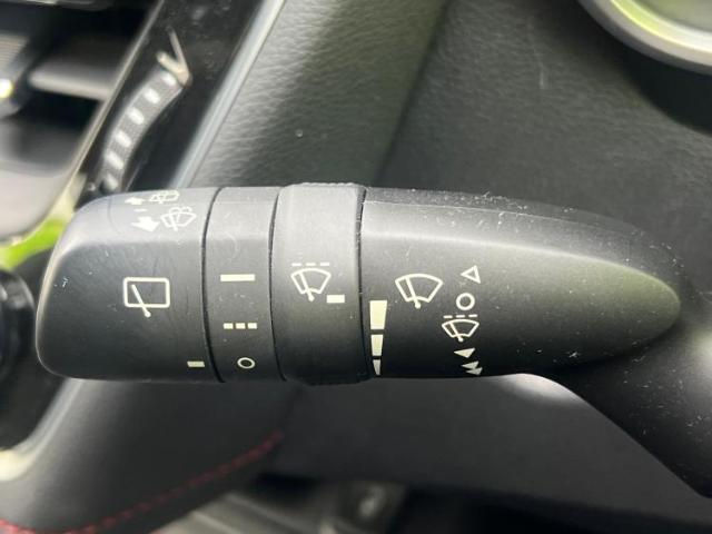 トヨタ カローラスポーツ