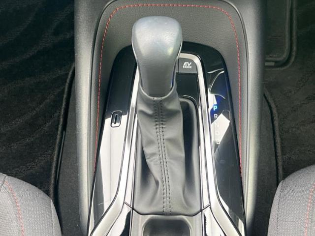 トヨタ カローラスポーツ