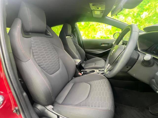 トヨタ カローラスポーツ