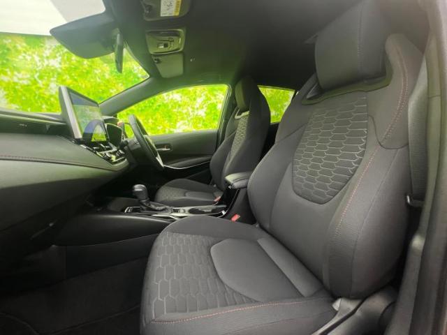 トヨタ カローラスポーツ