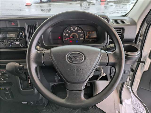 ダイハツ ハイゼットカーゴ