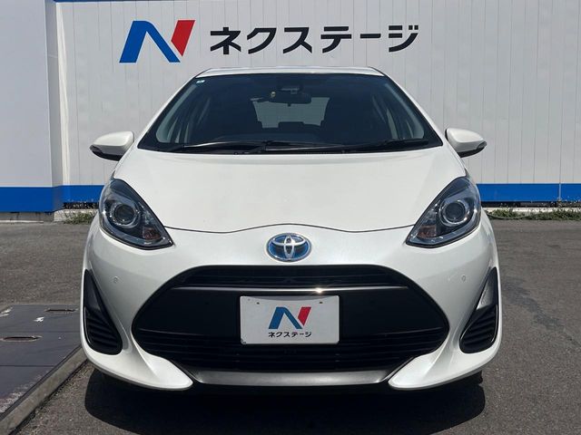 トヨタ アクア