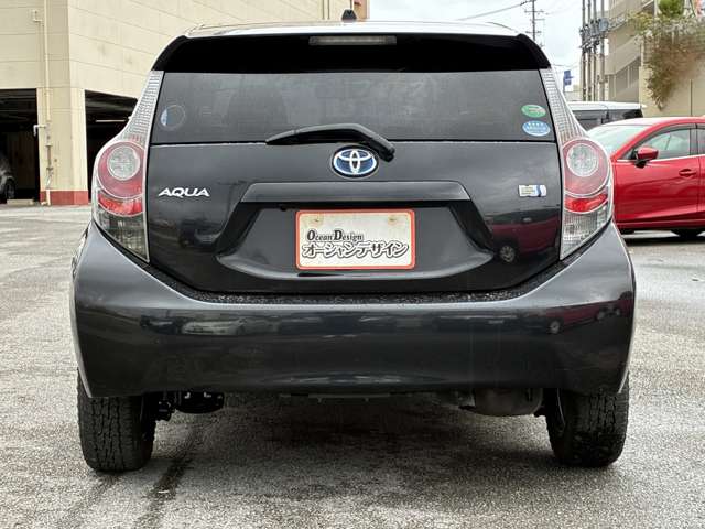 トヨタ アクア