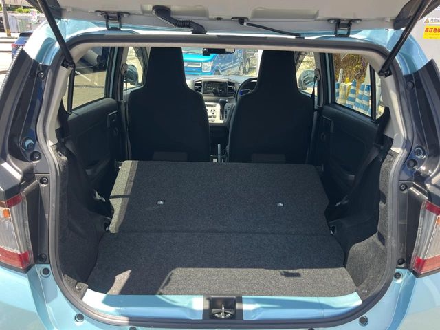 ダイハツ ミライース