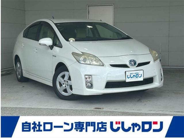 トヨタ プリウス