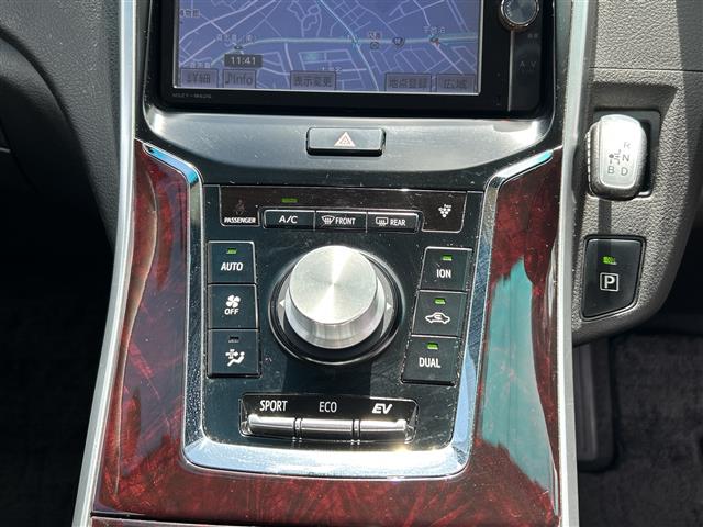 トヨタ SAI