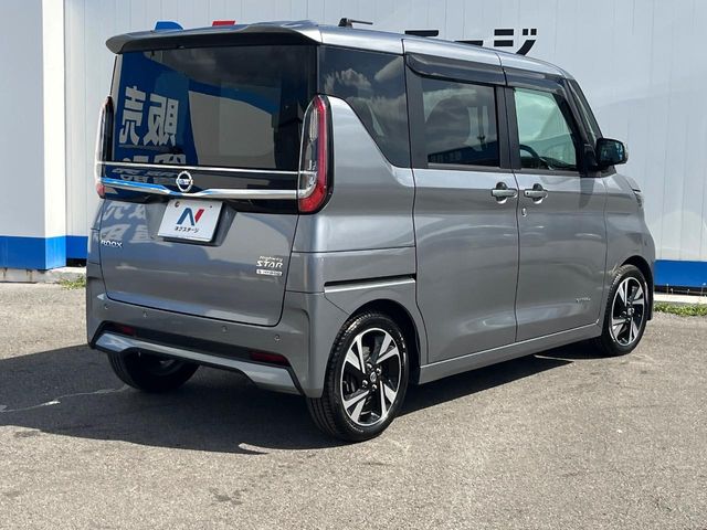 日産 ルークス