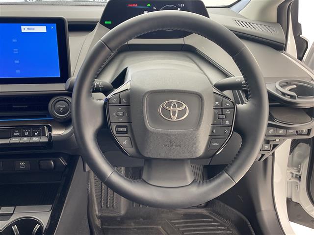 トヨタ プリウス