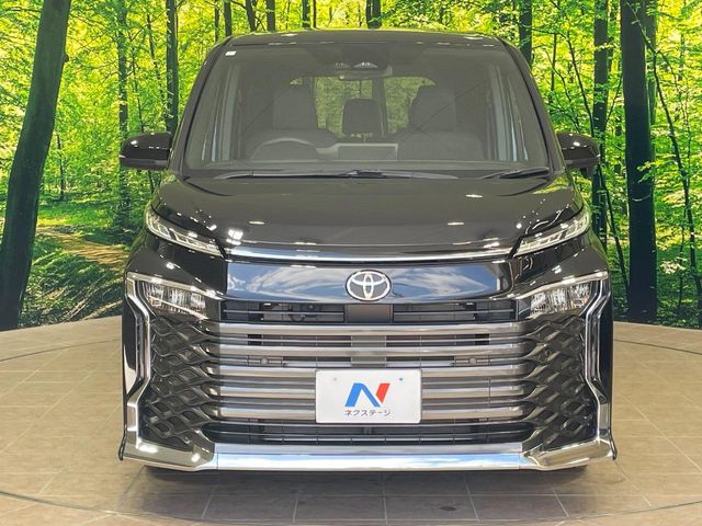 トヨタ ヴォクシー