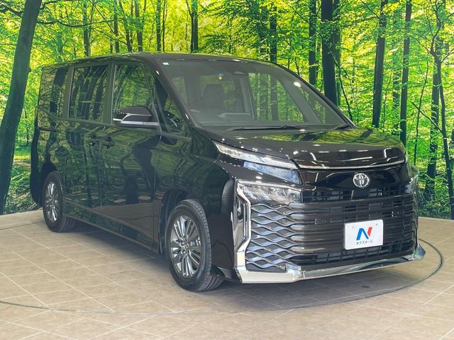 トヨタ ヴォクシー