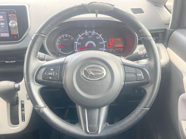 ダイハツ ムーヴ