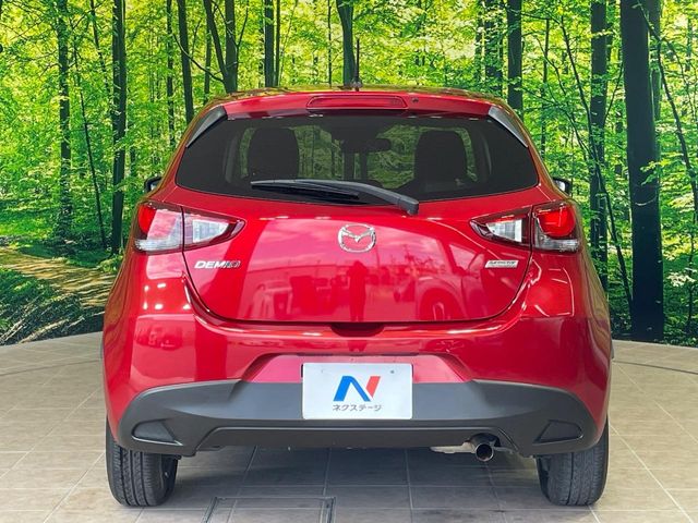 マツダ デミオ
