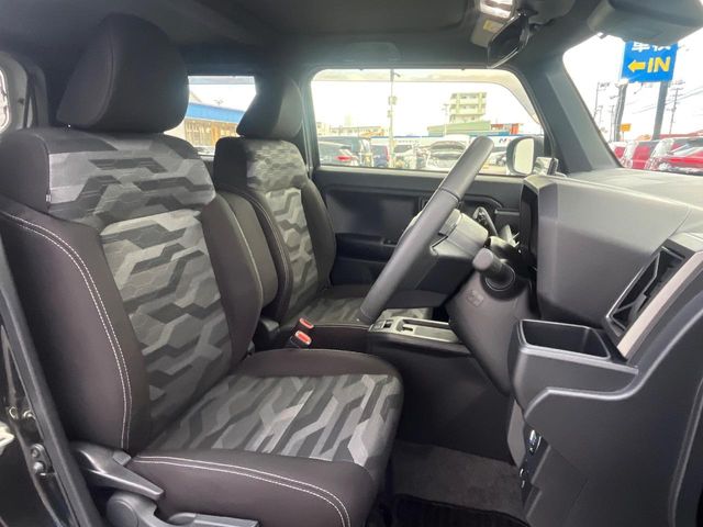 ダイハツ タフト