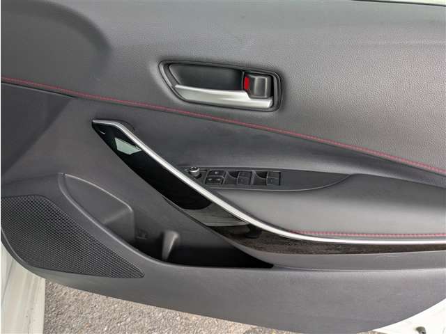 トヨタ カローラスポーツ