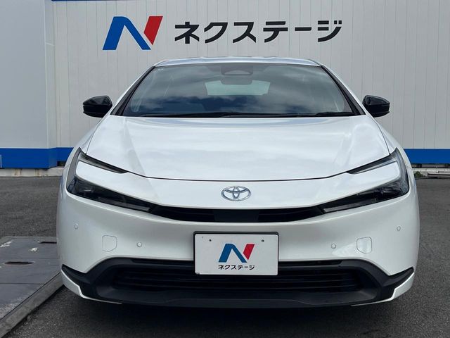 トヨタ プリウス