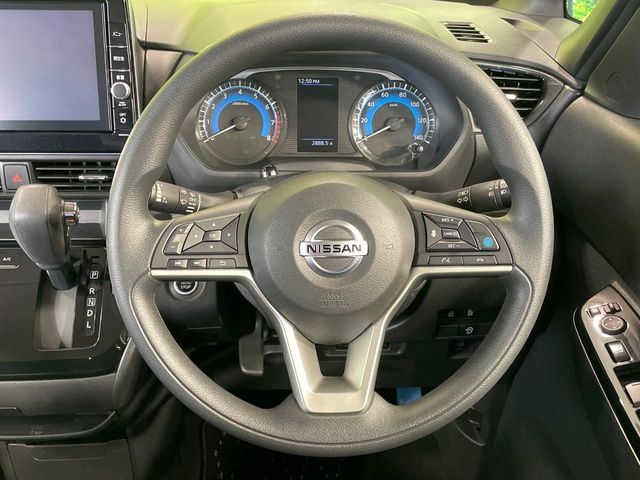 日産 ルークス