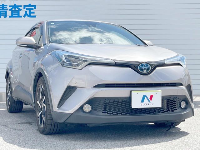 トヨタ C-HR