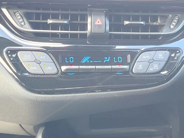 トヨタ C-HR