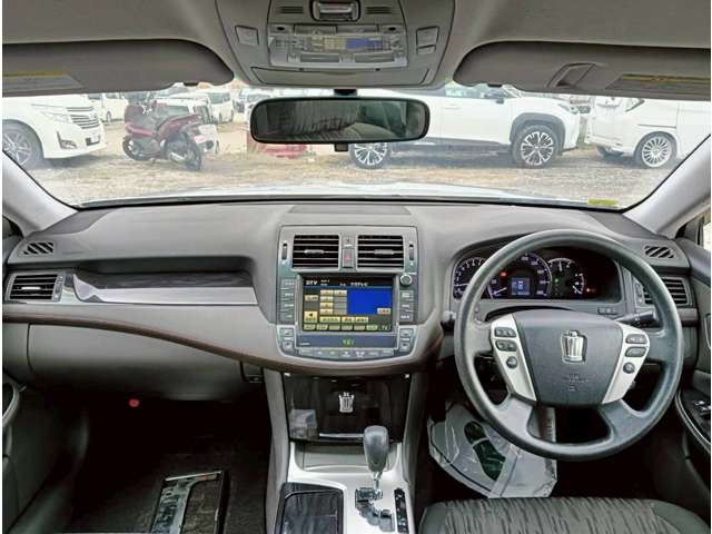 トヨタ クラウンアスリート