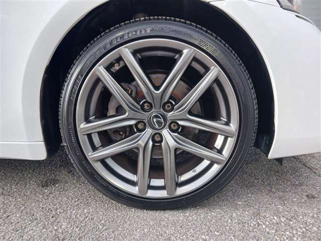 レクサス IS