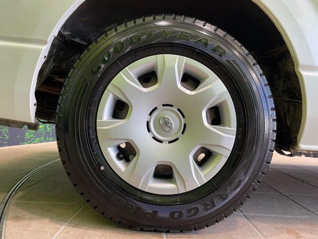 トヨタ ハイエース