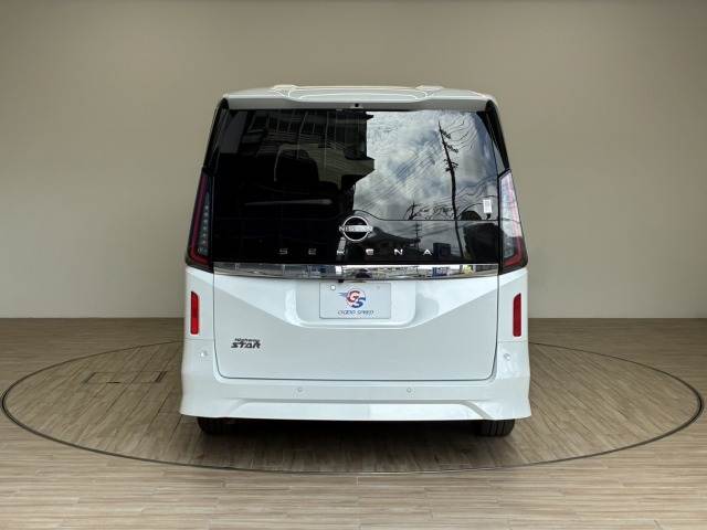 日産 セレナ