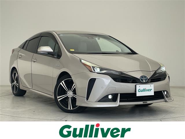 トヨタ プリウス