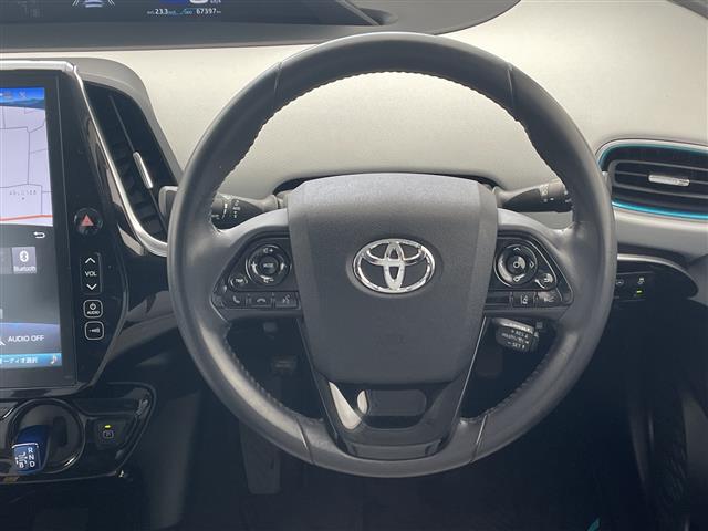 トヨタ プリウス