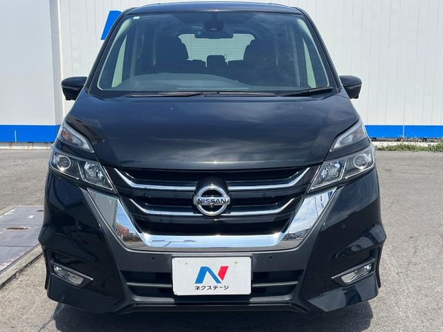 日産 セレナ
