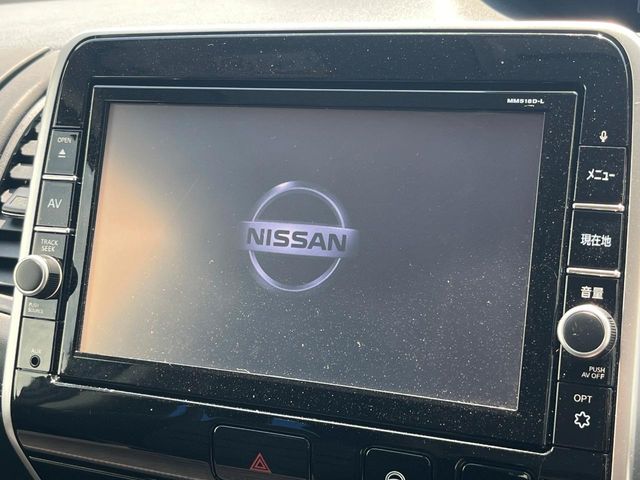 日産 セレナ