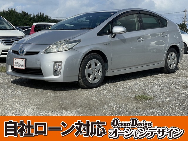 トヨタ プリウス
