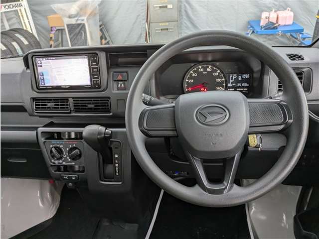 ダイハツ ハイゼットカーゴ