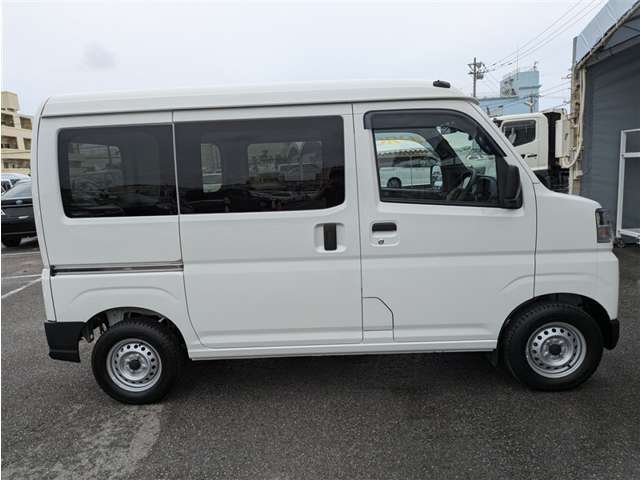 ダイハツ ハイゼットカーゴ