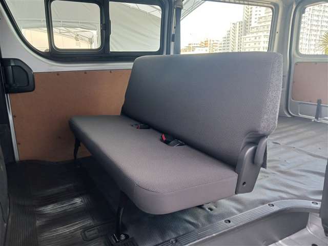 トヨタ ハイエースバン
