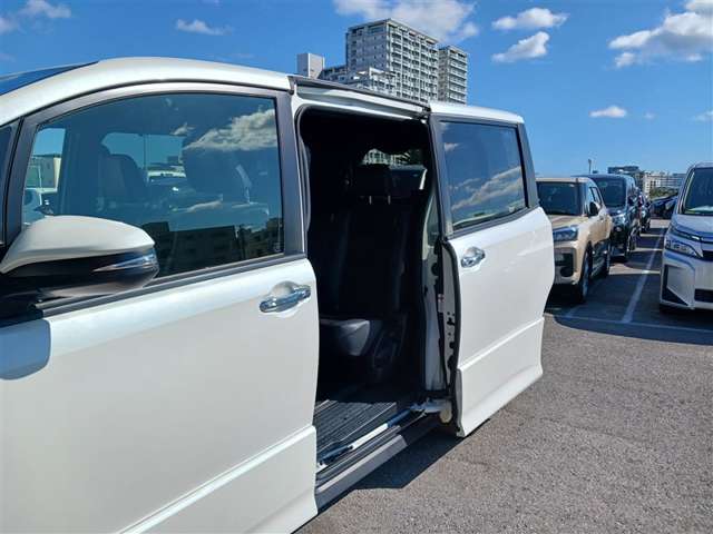 トヨタ ノア