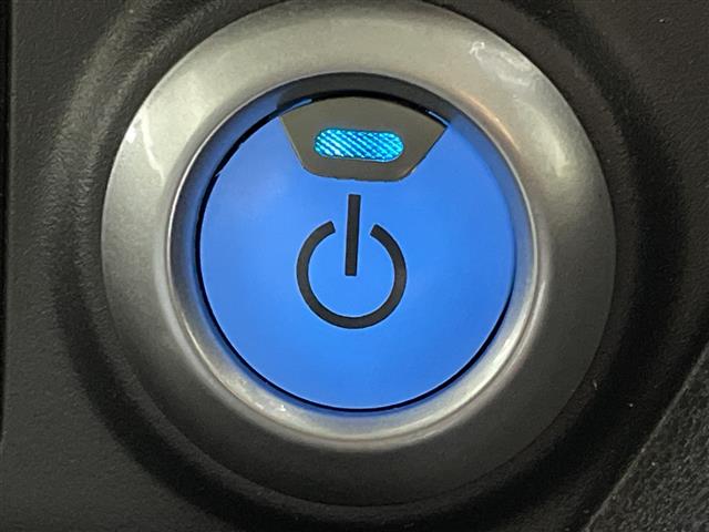 日産 リーフ