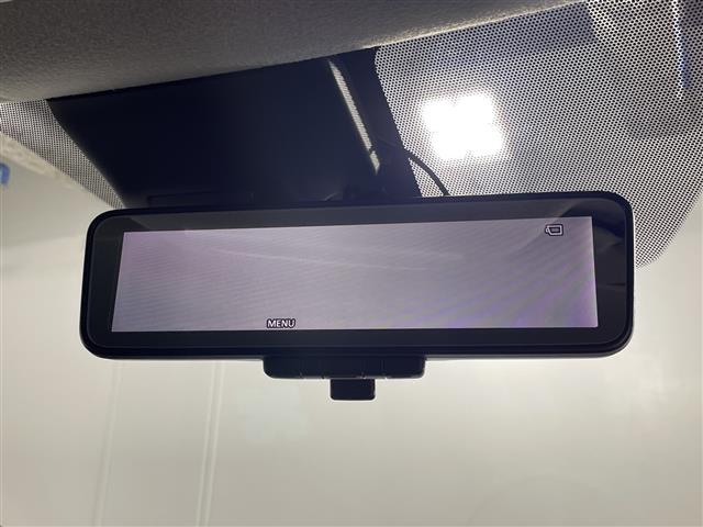 日産 リーフ