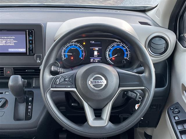 日産 デイズ