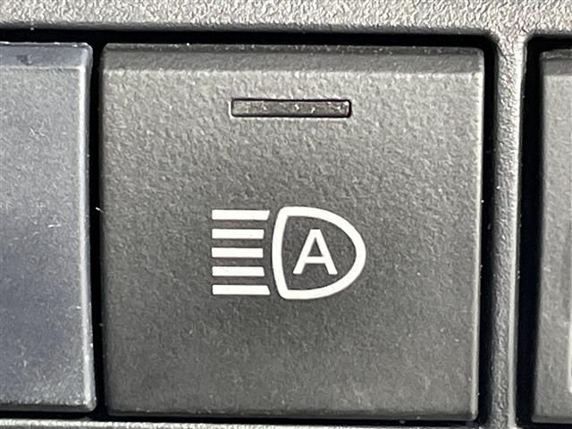 トヨタ カローラスポーツ