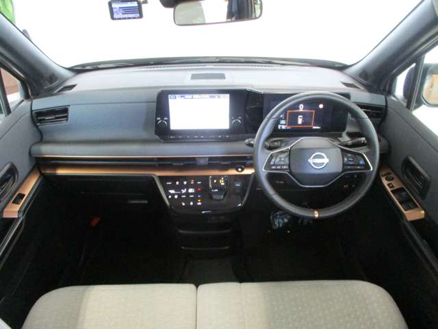 日産 サクラ