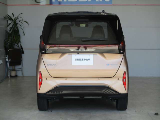 日産 サクラ