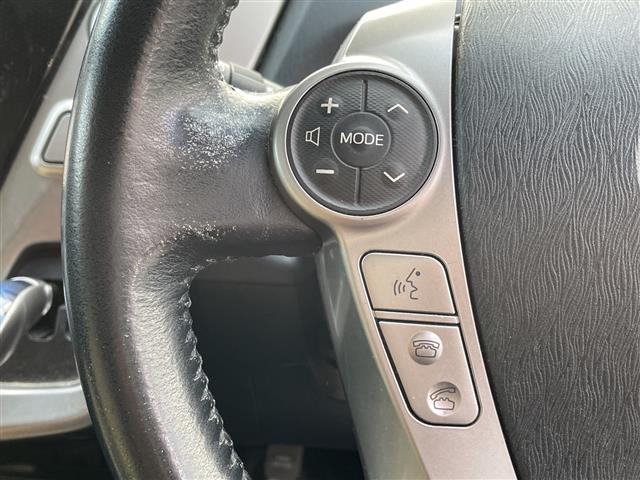 トヨタ プリウスα