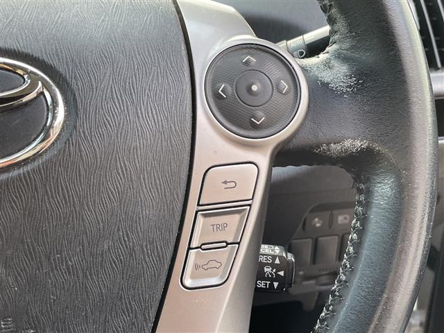 トヨタ プリウスα