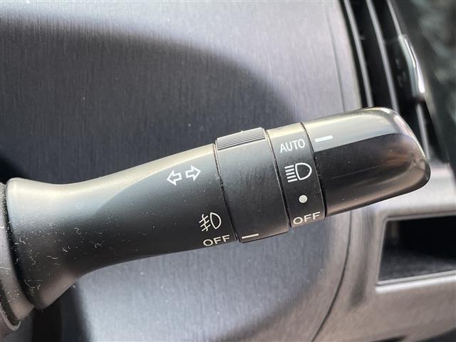 トヨタ プリウスα