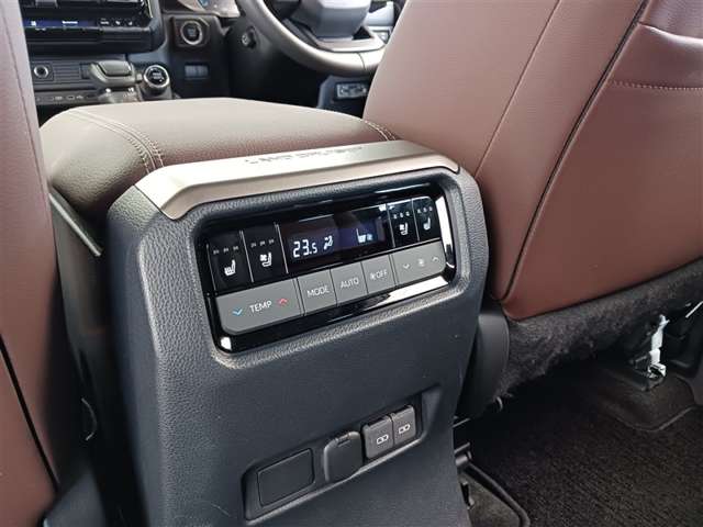 トヨタ ランドクルーザー250