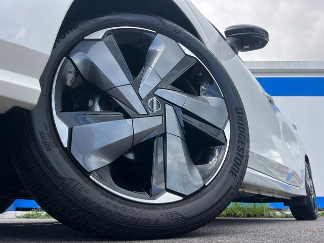 日産 ノートオーラ