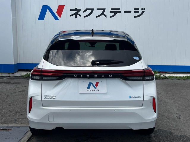 日産 ノートオーラ