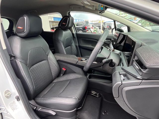 日産 ノートオーラ